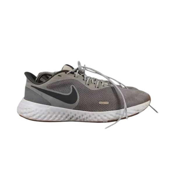 Nike Shoes Men 8.5 Athletic Sneaker Revolution Running Trainer Active Sport Grey - Picture 1 of 12